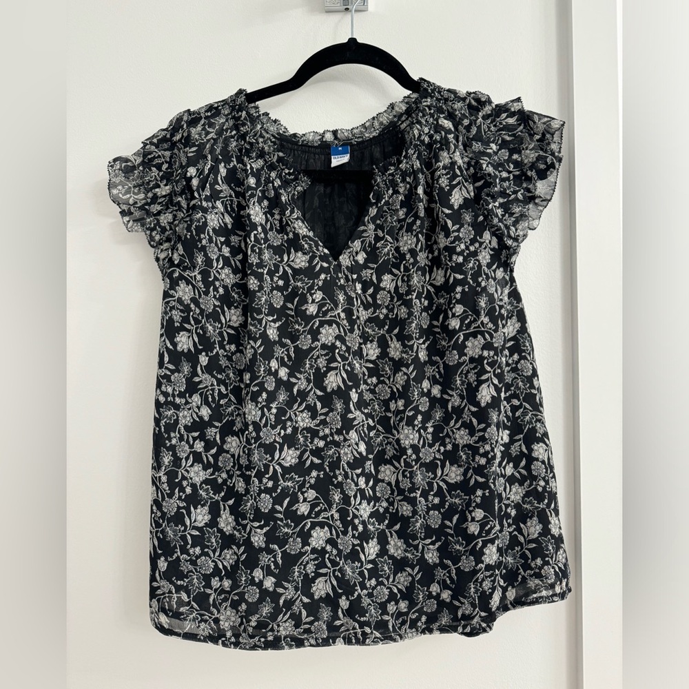 OLD NAVY - Peasant Top with Ruffle Sleeves